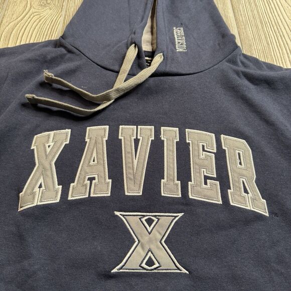 Xavier Musketeers Logo Hoodie Men’s L Blue Stadium Athletics Sewn Letters  New - Picture 2 of 12